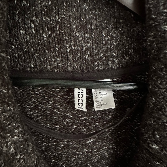 H&M Divided long zip sweater - Picture 2 of 4